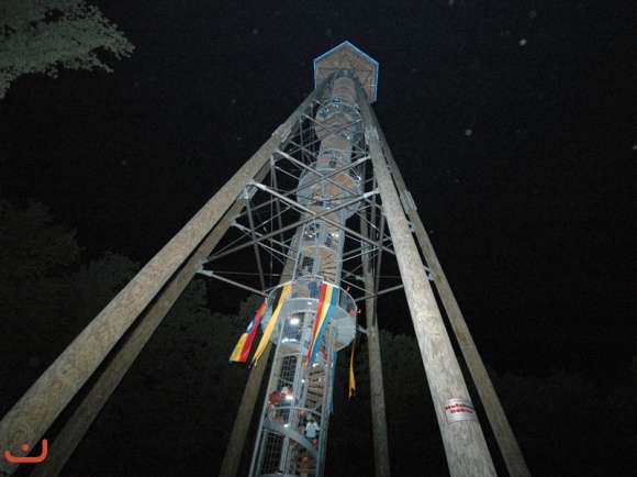 Eichbergturm bei Nacht_6