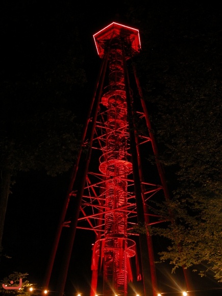 Eichbergturm bei Nacht_6