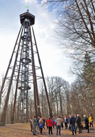 Flagge der Ukraine auf dem Eichbergturm